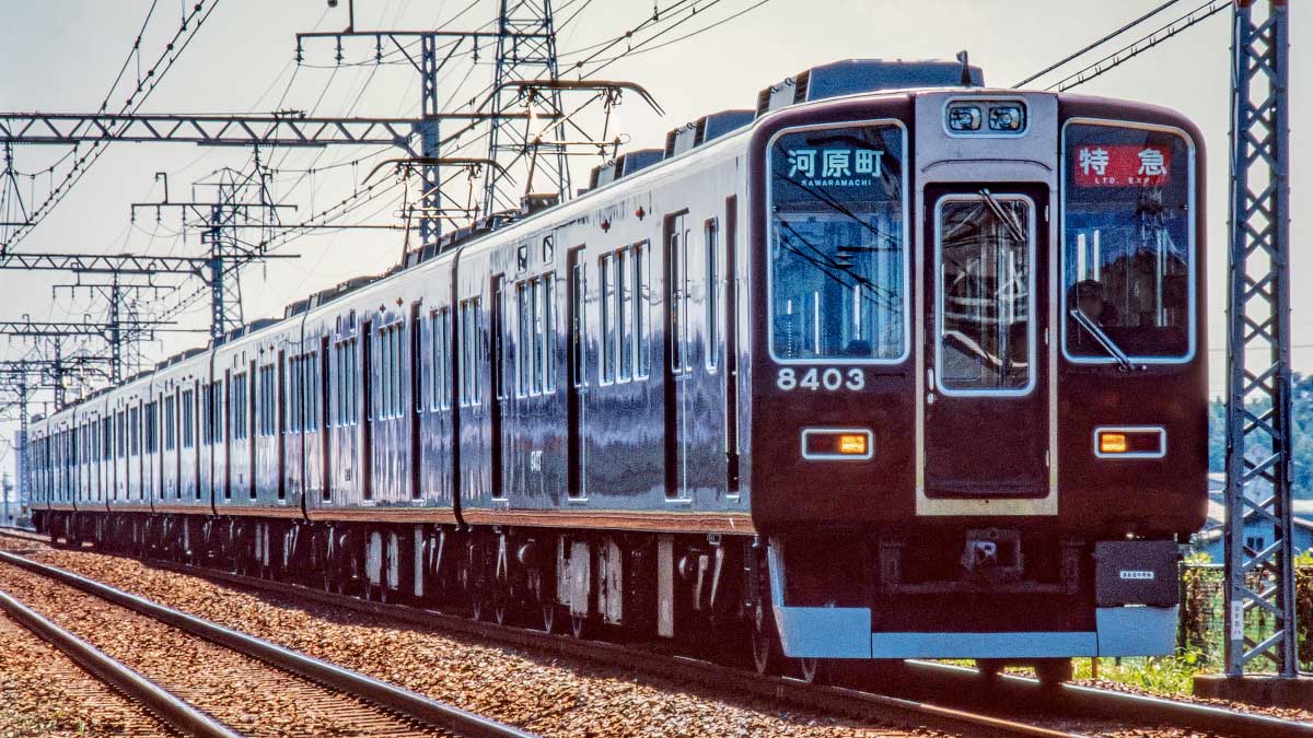 31688＞阪急8300系（2次車・8303編成・旧塗装）8両編成セット（動力付き）｜Nゲージ車両（完成品モデル）｜Nゲージ鉄道模型のグリーンマックス