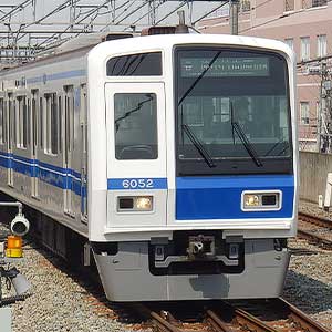 西武6000系アルミ車（車番選択式・戸袋窓付き）基本4両編成セット（動力付き）