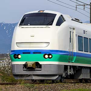 E653系1100番代（上沼垂色）4両編成セット（動力付き）